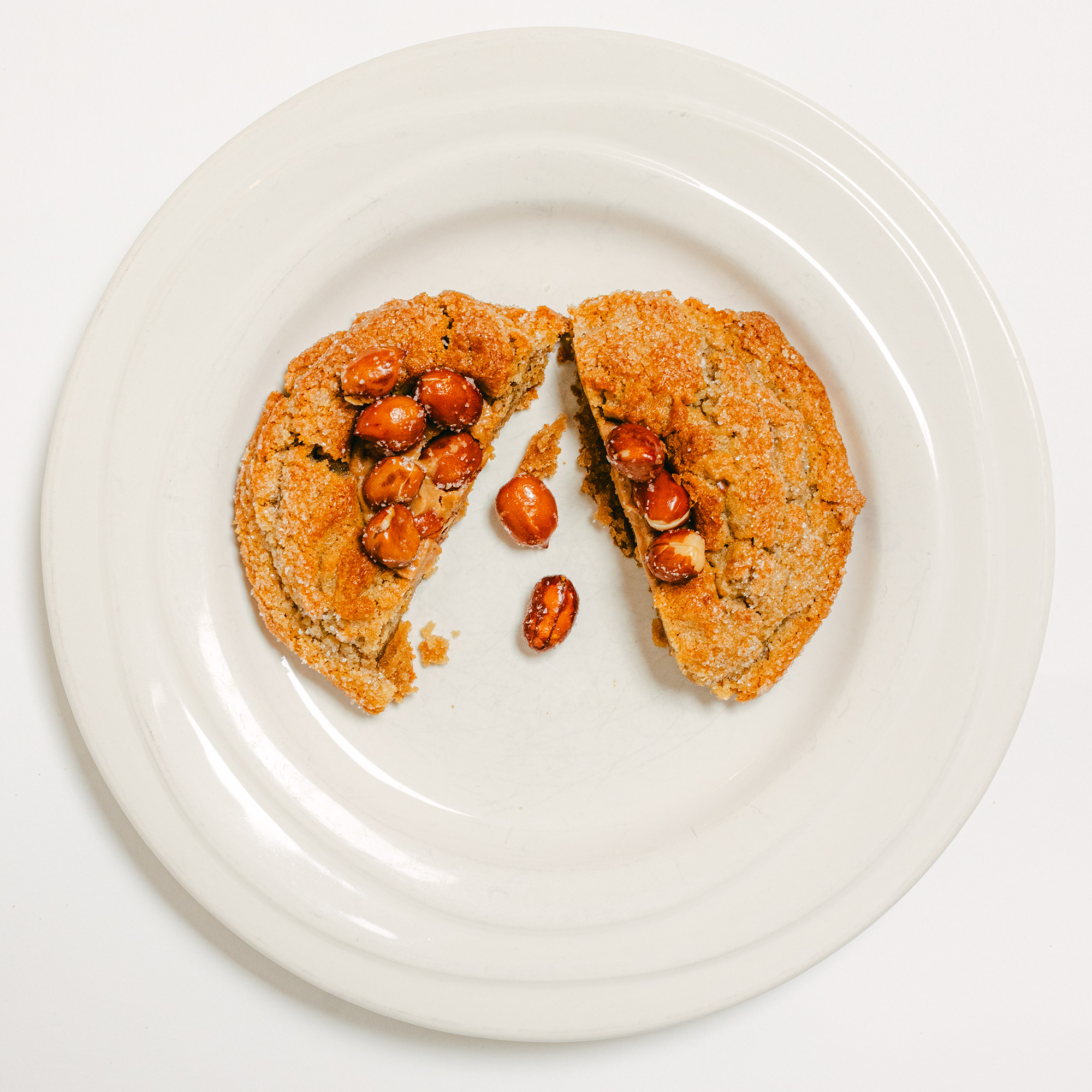 Robert Street Cookies Peanut Butter flavour cut in half on a plate